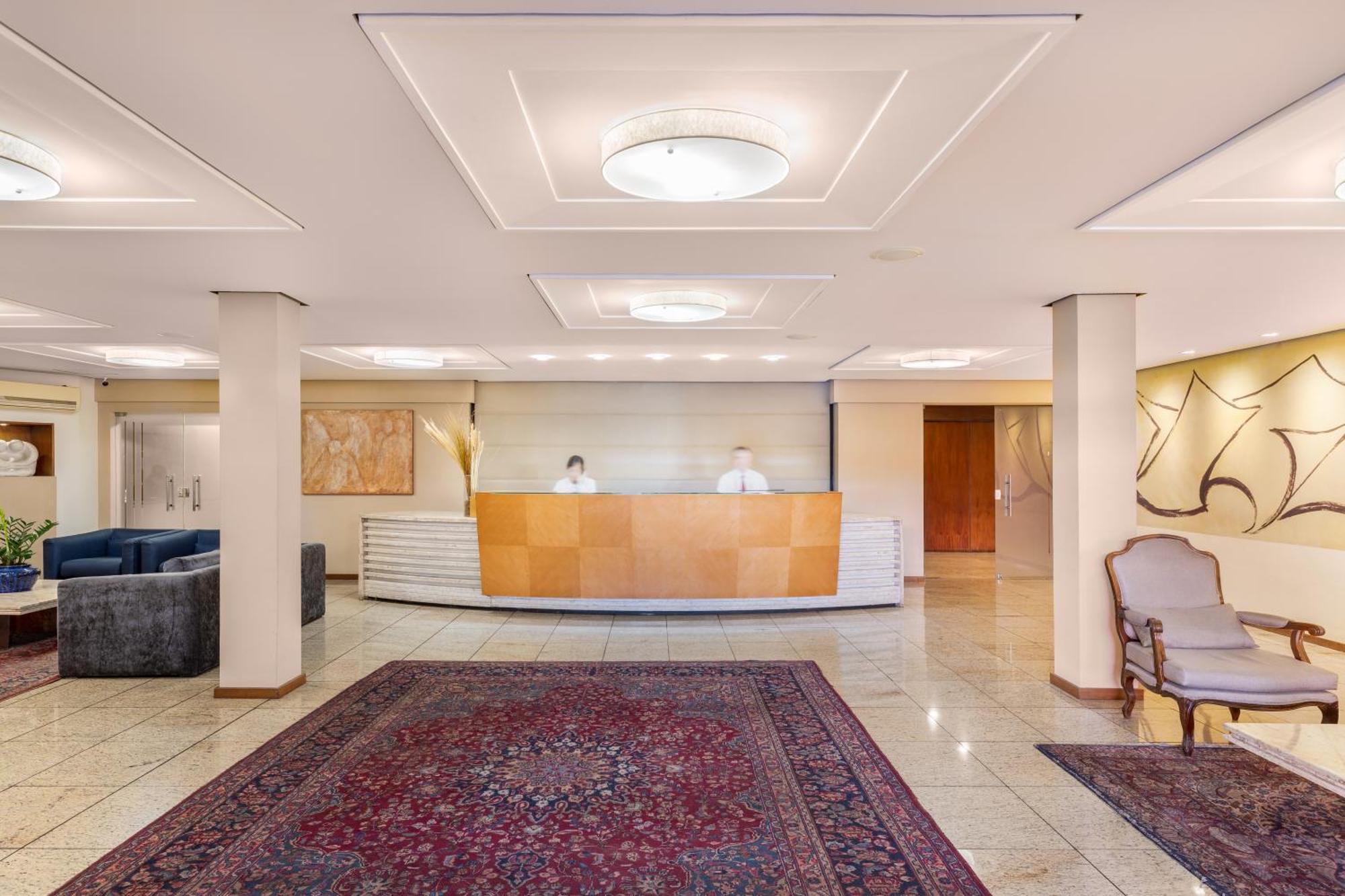 Hotel Crystal Londrina Bagian luar foto