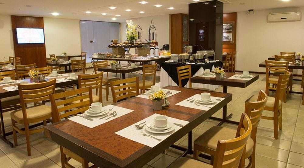 Hotel Crystal Londrina Bagian luar foto