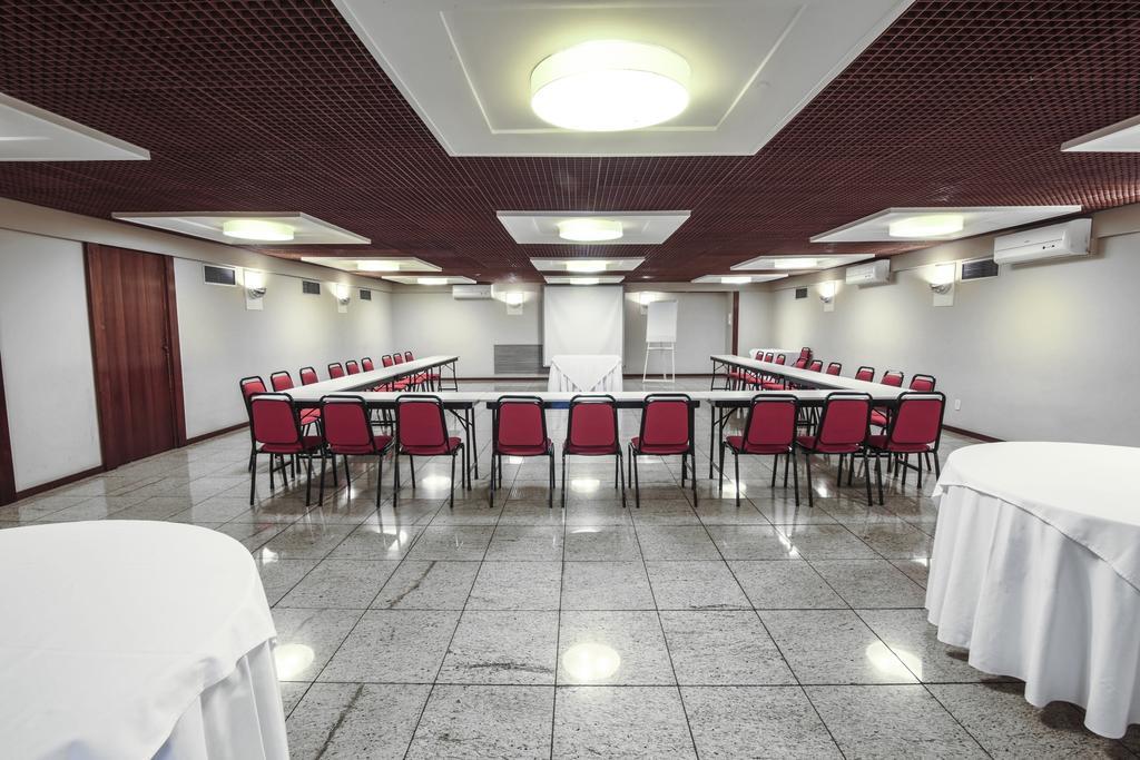 Hotel Crystal Londrina Bagian luar foto